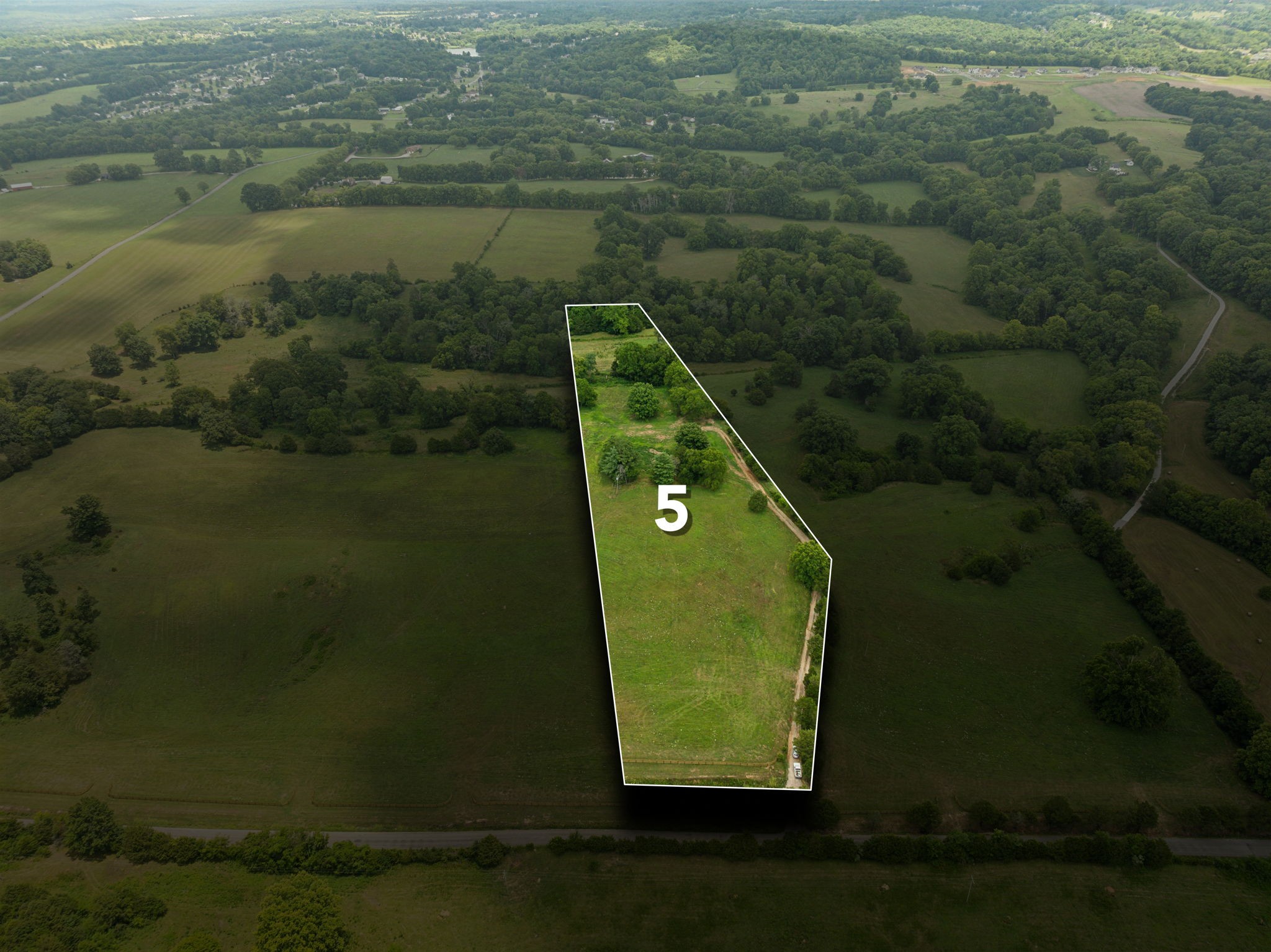 5 Double Branch Road Spring Hill, TN 37174 - Photo 12 of 12 a view of a bathroom