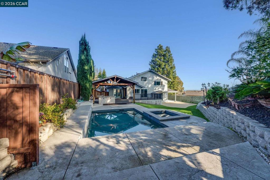 8240-8240 Rhoda Avenue Dublin, CA 94568 - Photo 11 of 43