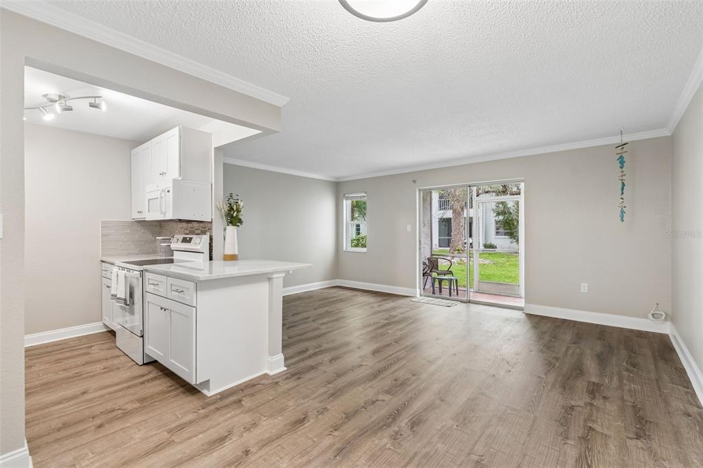 239 South McMullen Booth Road, Unit 37 Clearwater, FL 33759 - Photo 6 of 35