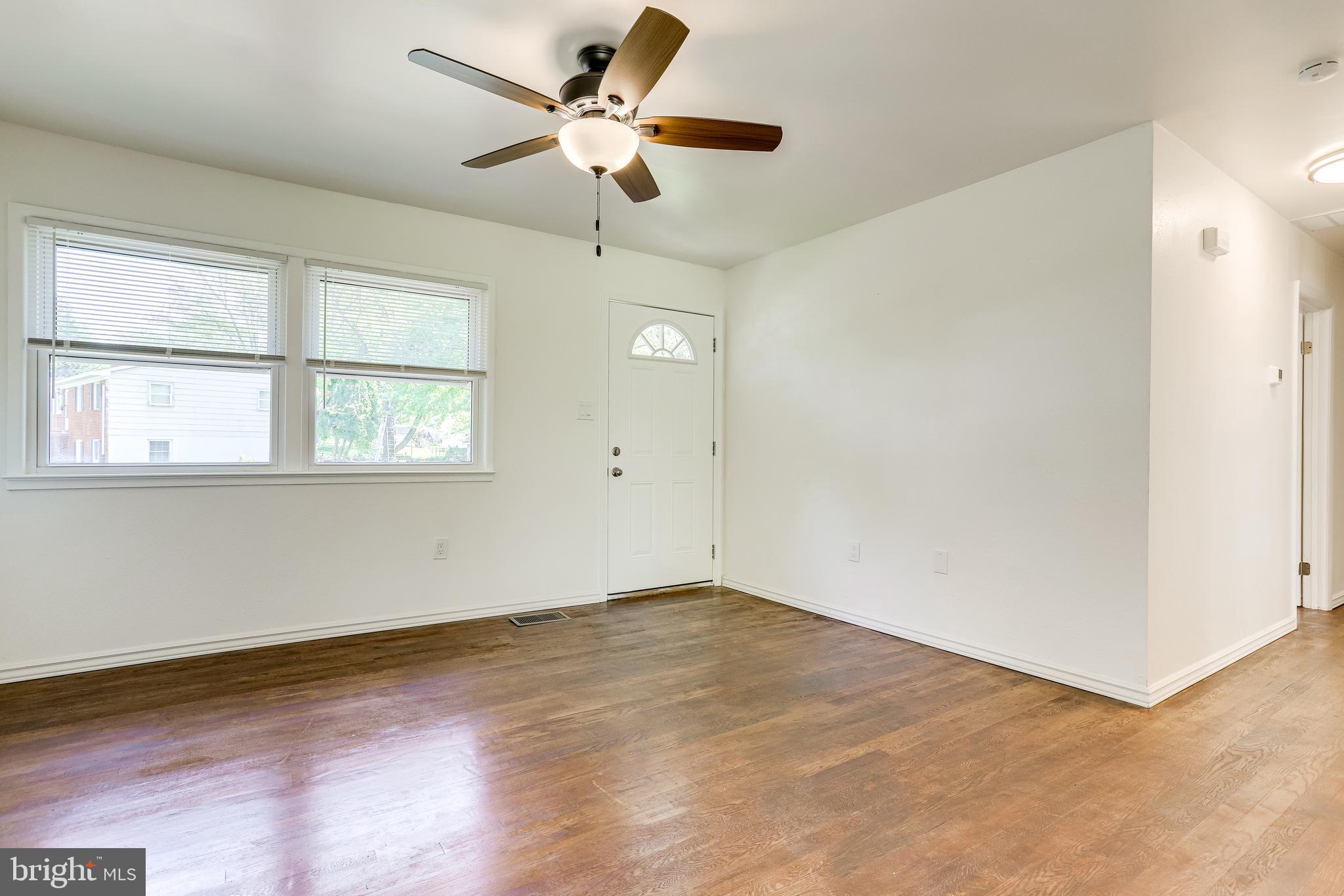 13308 Haddock Road Woodbridge, VA 22193 - Photo 20 of 77 Gallery Image 20
