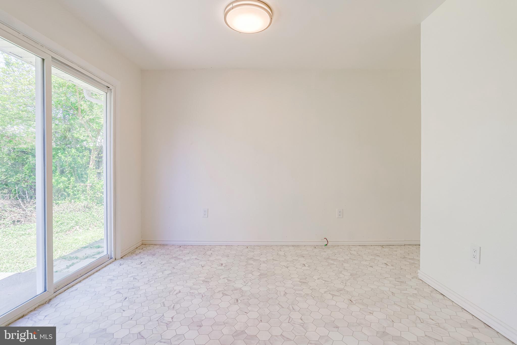 13308 Haddock Road Woodbridge, VA 22193 - Photo 24 of 77 Gallery Image 24