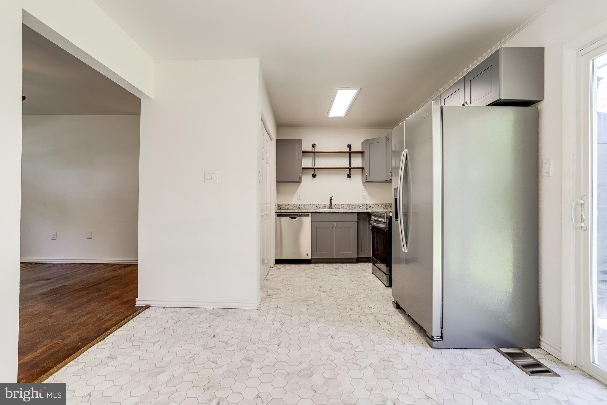 13308 Haddock Road Woodbridge, VA 22193 - Photo 27 of 77 Gallery Image 27