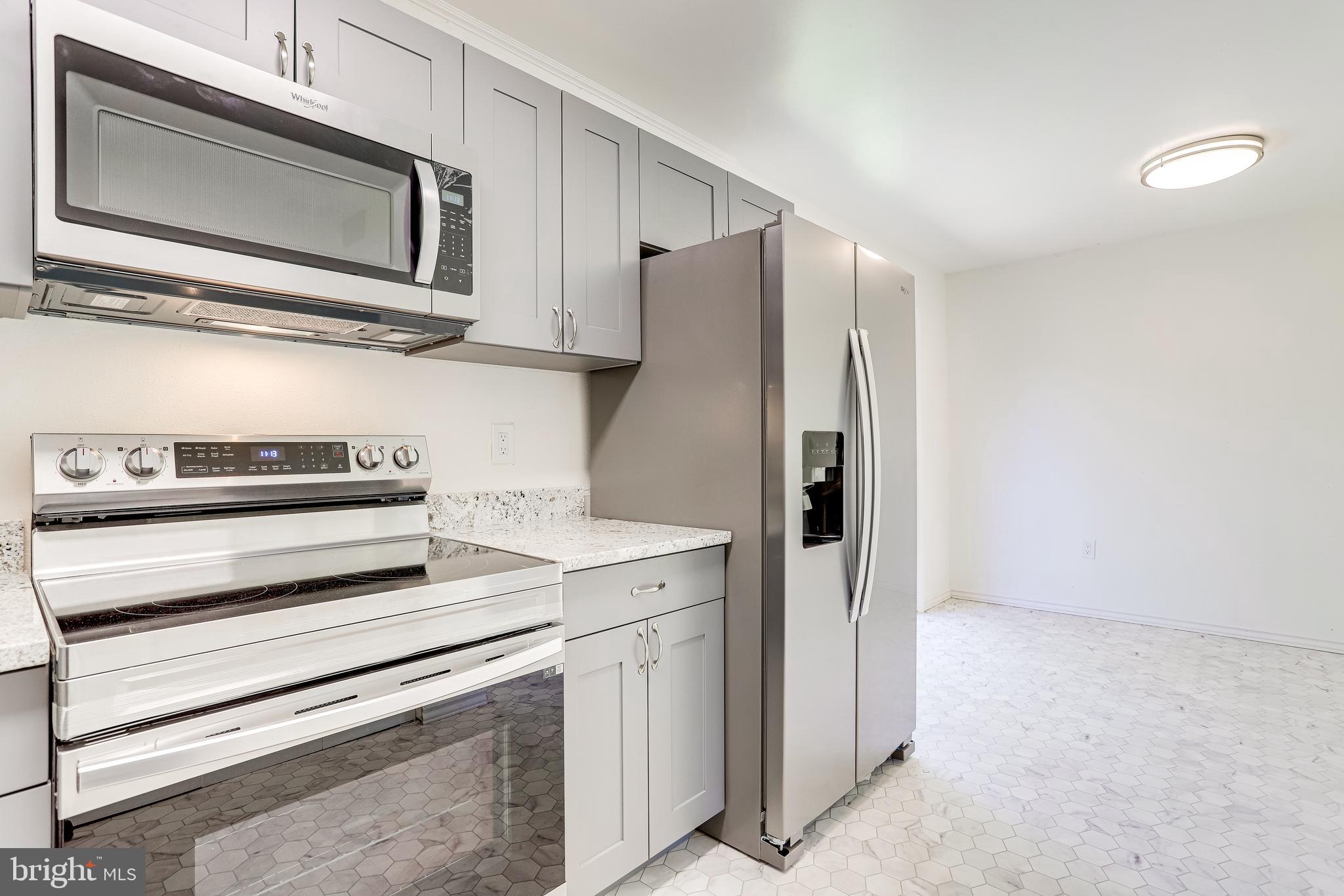 13308 Haddock Road Woodbridge, VA 22193 - Photo 32 of 77 Gallery Image 32