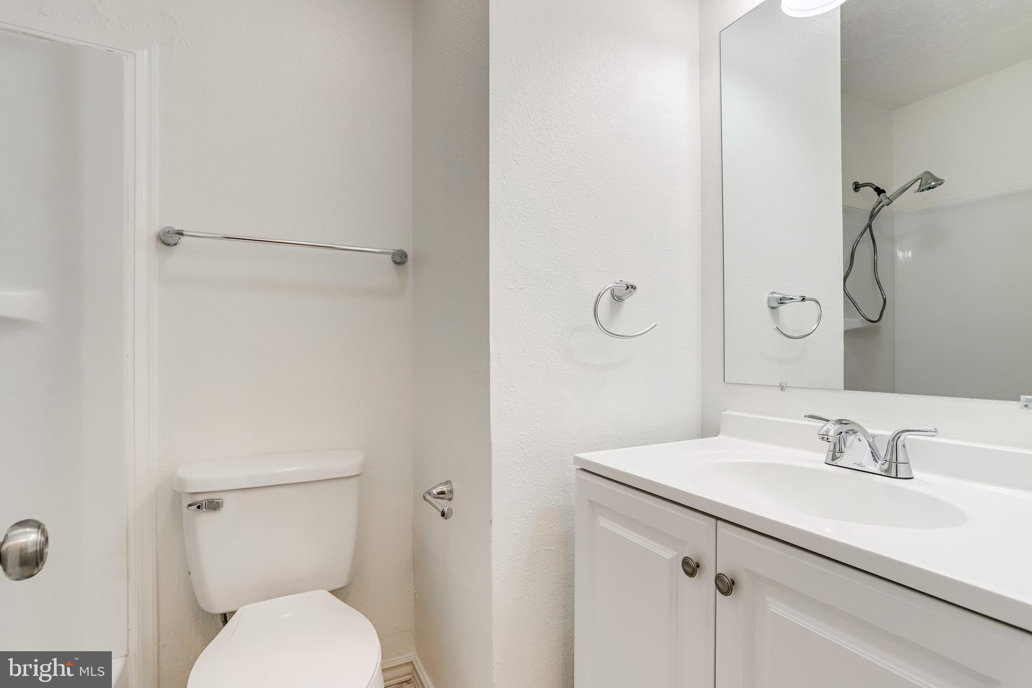 13308 Haddock Road Woodbridge, VA 22193 - Photo 36 of 77 Gallery Image 36
