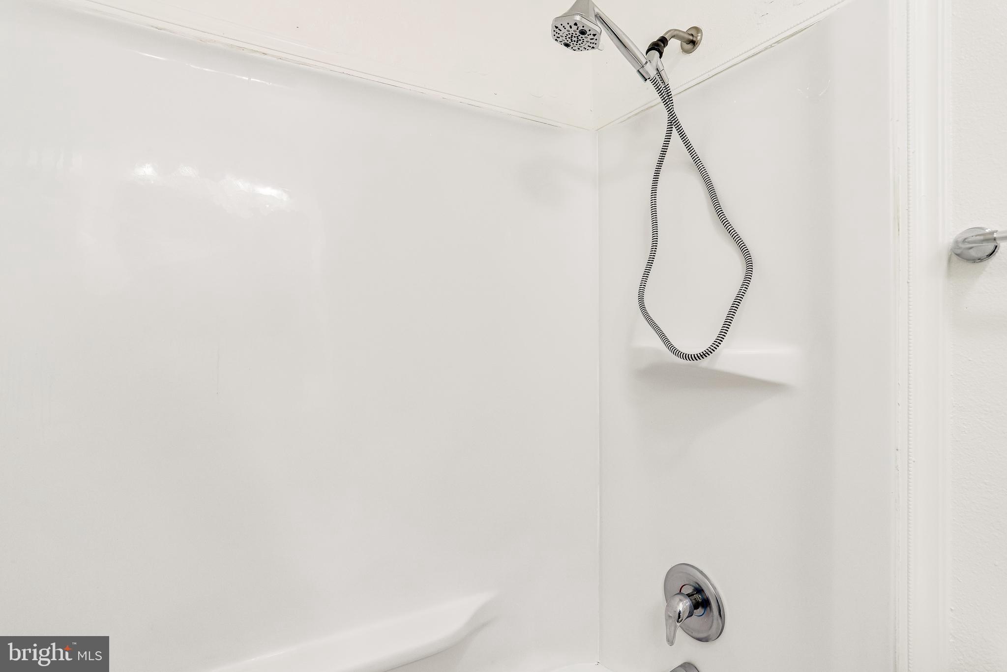 13308 Haddock Road Woodbridge, VA 22193 - Photo 43 of 77 Gallery Image 43
