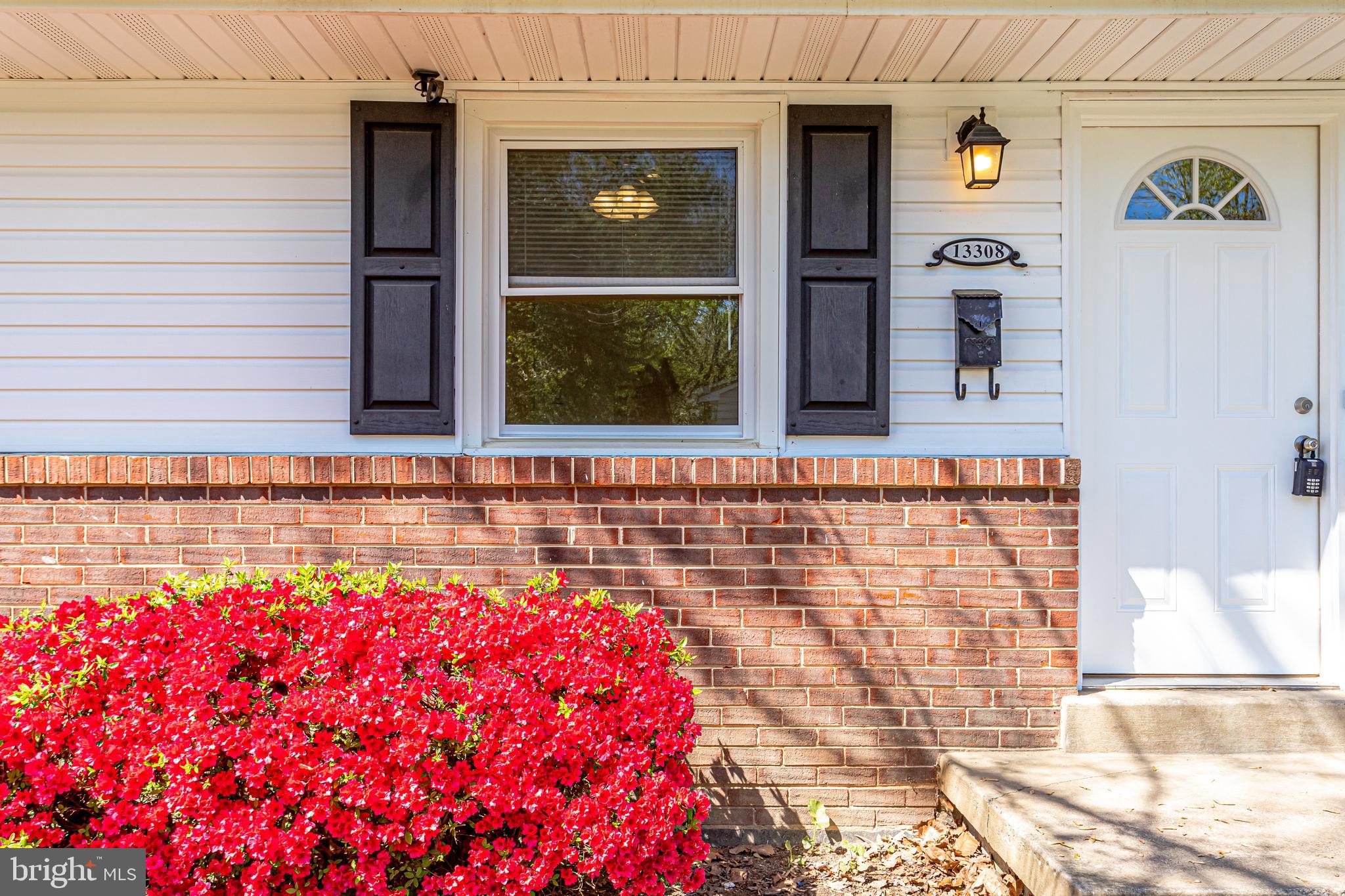 13308 Haddock Road Woodbridge, VA 22193 - Photo 8 of 77 Gallery Image 8