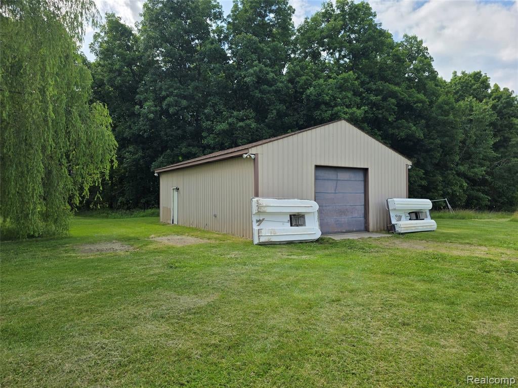 3581 North Burkhart Road Howell, MI 48855 - Photo 6 of 47 Gallery Image 6