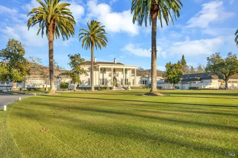 $475,000 | 548 Westgate Drive, Napa, CA 94558