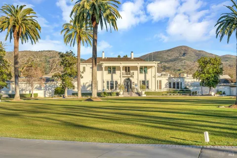 $475,000 | 548 Westgate Drive, Napa, CA 94558