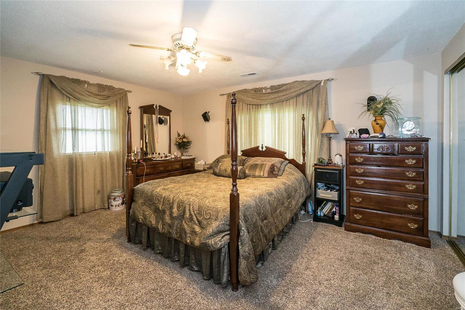 3202 Smiley Road Bridgeton, MO 63044 - Photo 26 of 36 Gallery Image 26