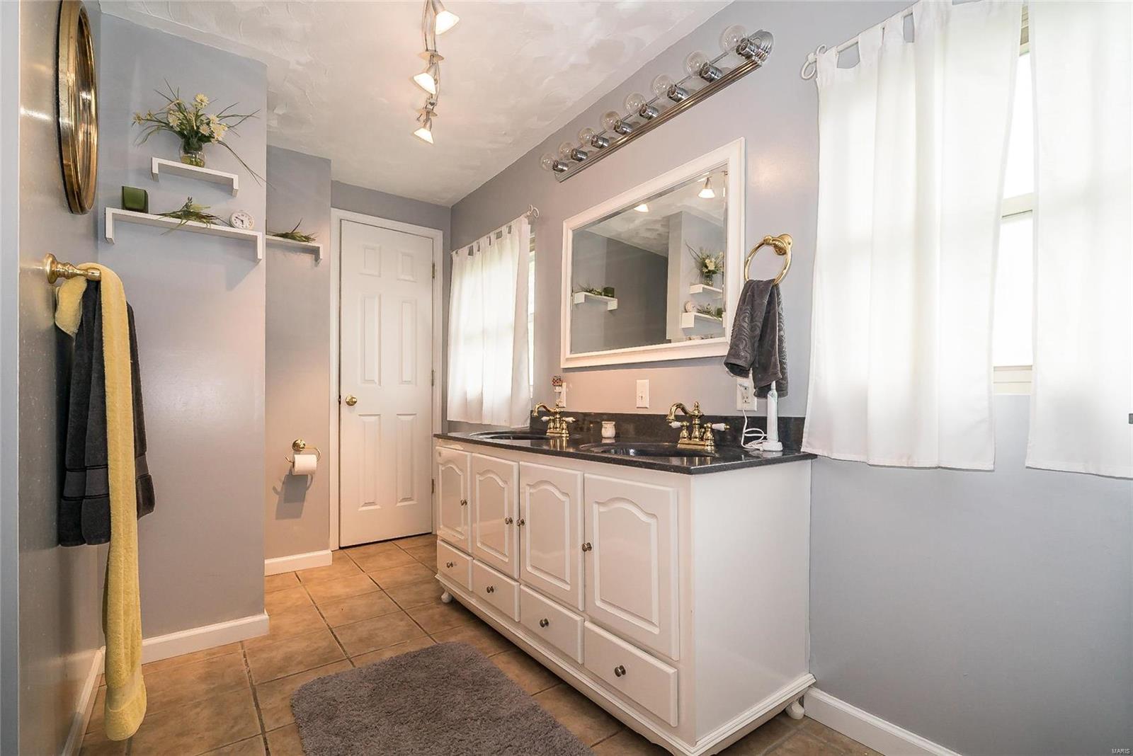 3202 Smiley Road Bridgeton, MO 63044 - Photo 28 of 36 Gallery Image 28