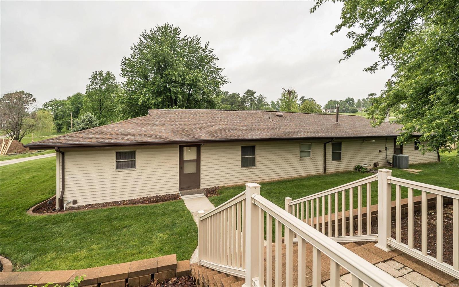 3202 Smiley Road Bridgeton, MO 63044 - Photo 31 of 36 Gallery Image 31