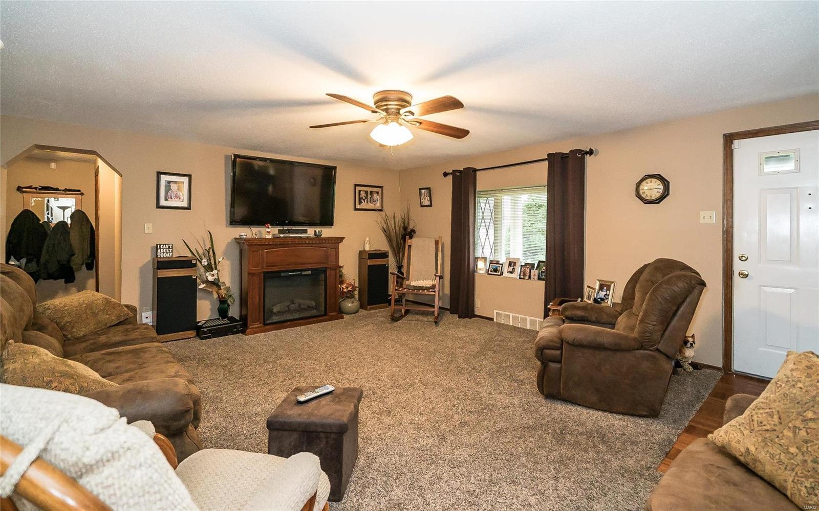 3202 Smiley Road Bridgeton, MO 63044 - Photo 8 of 36 Gallery Image 8