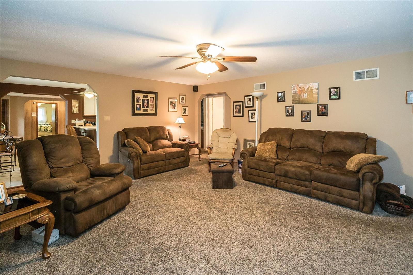 3202 Smiley Road Bridgeton, MO 63044 - Photo 10 of 36 Gallery Image 10