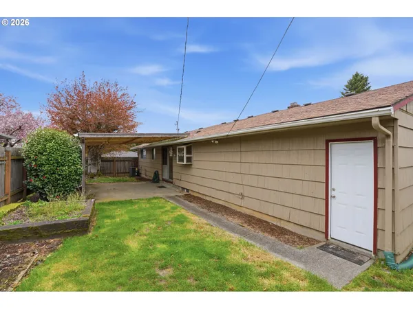$435,000 | 18010 Southeast Pershing Court, Gresham, OR 97236