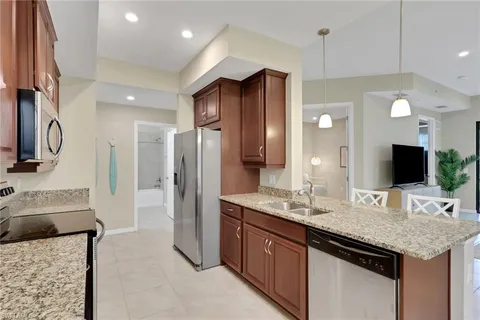 $319,900 | 26141 Palace Lane, Unit 102, Bonita Springs, FL 34135