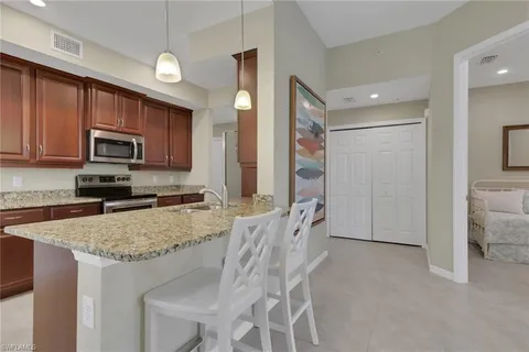 $319,900 | 26141 Palace Lane, Unit 102, Bonita Springs, FL 34135