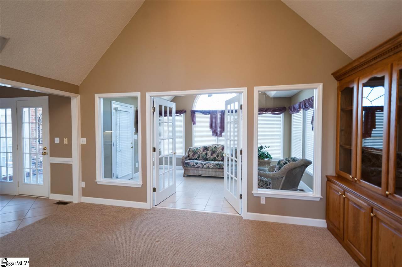 360 Old South Road Duncan, SC 29334 - Photo 6 of 36 Leads out to spacious Sunroom