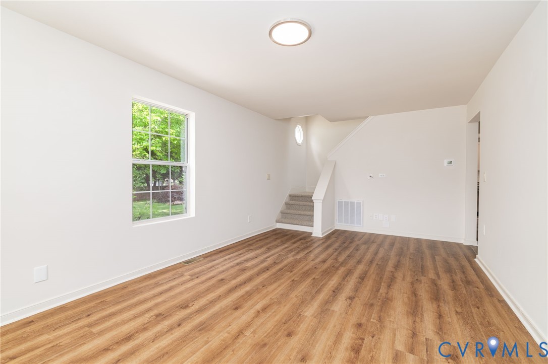 1820 10th Street Victoria, VA 23974 - Photo 5 of 35