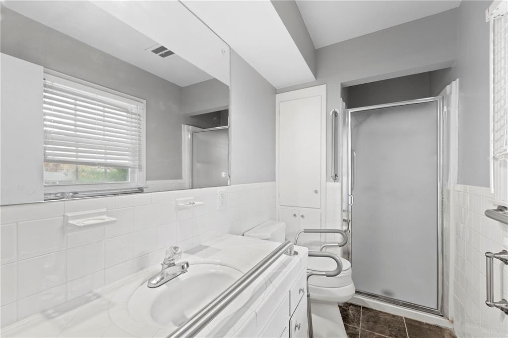 308 South Stevenson Street Olathe, KS 66061 - Photo 21 of 40