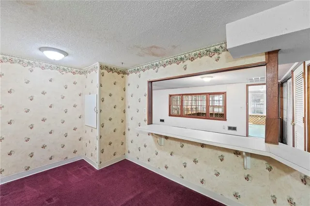 $395,000 | 308 South Stevenson Street, Olathe, KS 66061