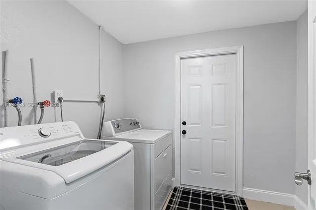 $3,500 | 1472 Northeast 62nd Street, Unit 1472, Fort Lauderdale, FL 33334