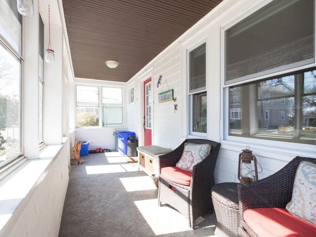 44 Ridgeway Street Quincy, MA 02170 - Photo 3 of 30 Gallery Image 3