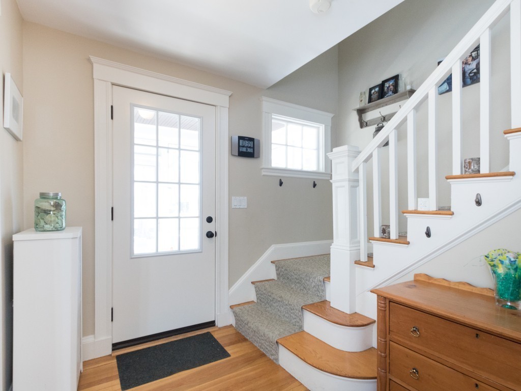 44 Ridgeway Street Quincy, MA 02170 - Photo 6 of 30 Gallery Image 6