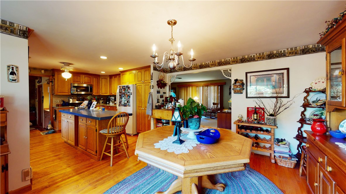 11 Lakeview Road Lincoln, RI 02865 - Photo 17 of 26