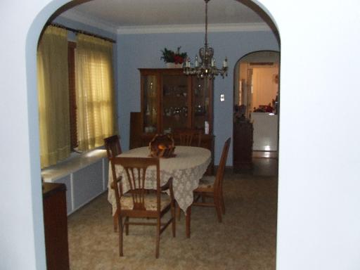 368 Shenstone Road Riverside, IL 60546 - Photo 9 of 16