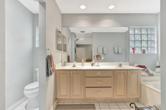 $475,000 | 7036 Galleon Cove Circle, Riviera Beach, FL 33418