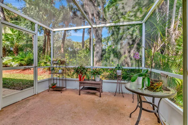 $475,000 | 7036 Galleon Cove Circle, Riviera Beach, FL 33418