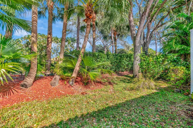 $475,000 | 7036 Galleon Cove Circle, Riviera Beach, FL 33418