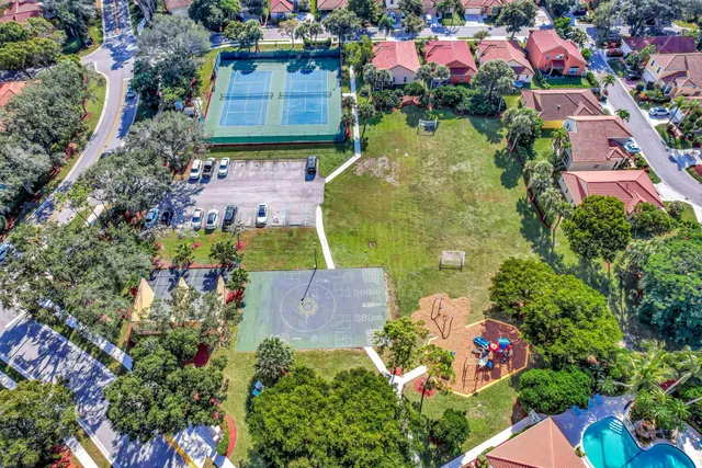 $475,000 | 7036 Galleon Cove Circle, Riviera Beach, FL 33418