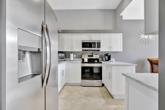 $475,000 | 7036 Galleon Cove Circle, Riviera Beach, FL 33418