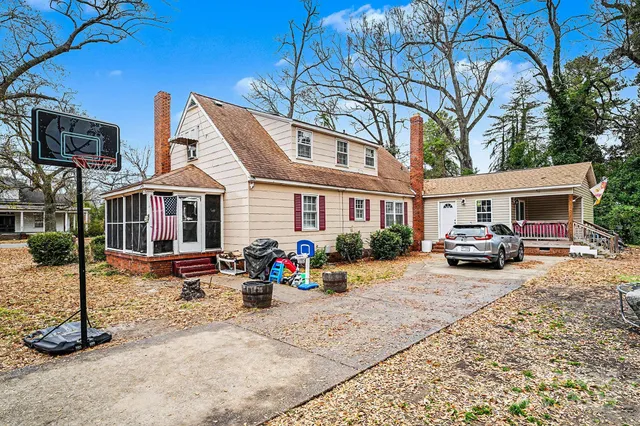 $250,000 | 109 South Austin Street, Maxton, NC 28364