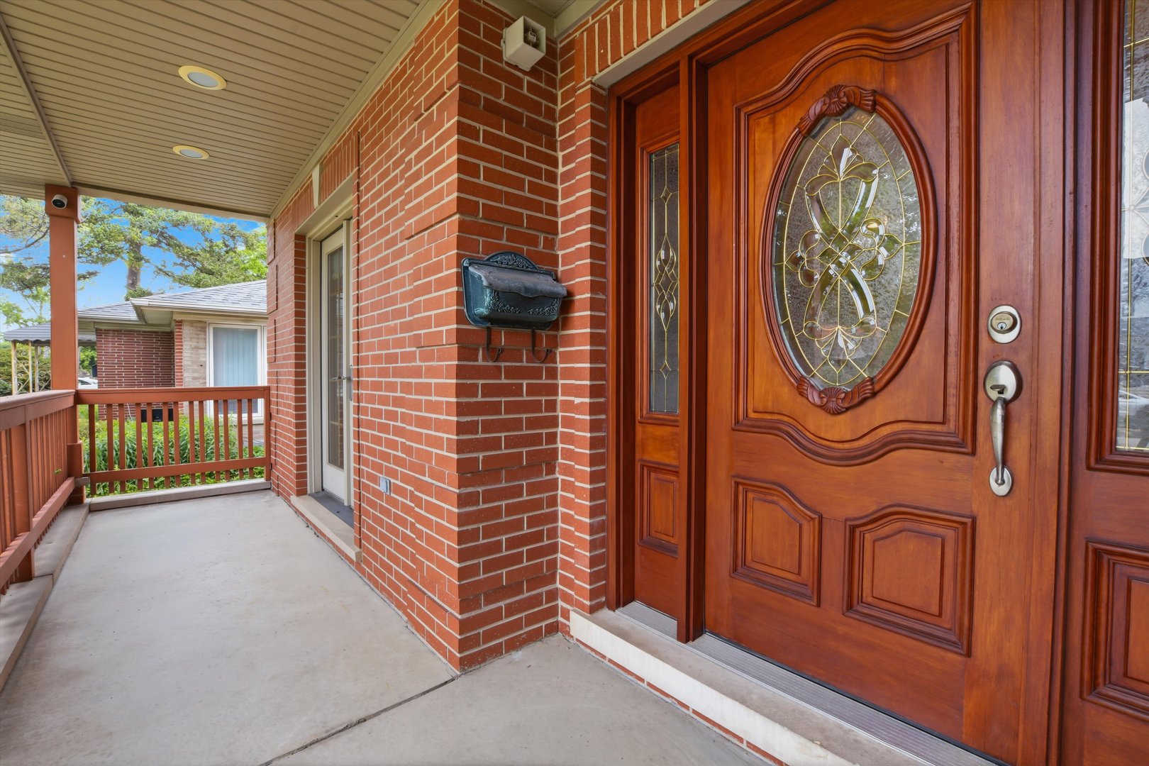 1825 South Fairview Avenue Park Ridge, IL 60068 - Photo 3 of 40
