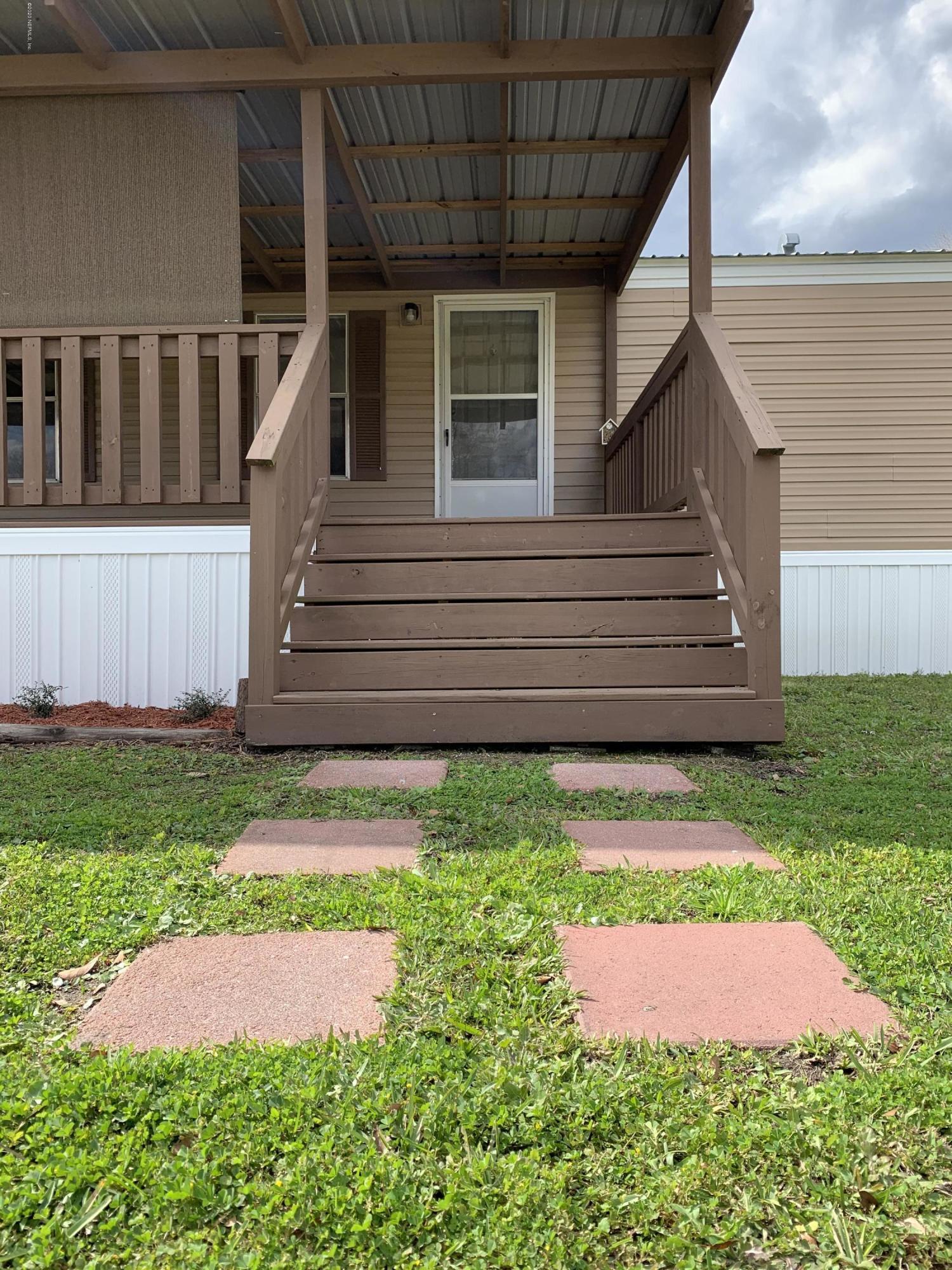 22930 Brandon Road Lawtey, FL 32058 - Photo 9 of 34 Front Steps