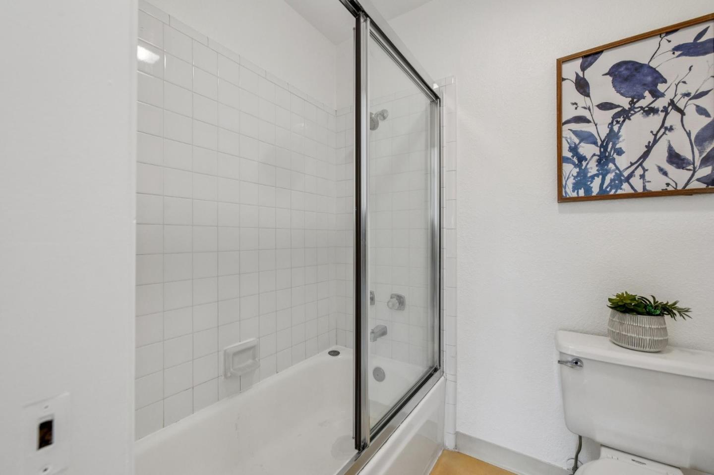 1303 Victoria Terrace Sunnyvale, CA 94087 - Photo 21 of 34