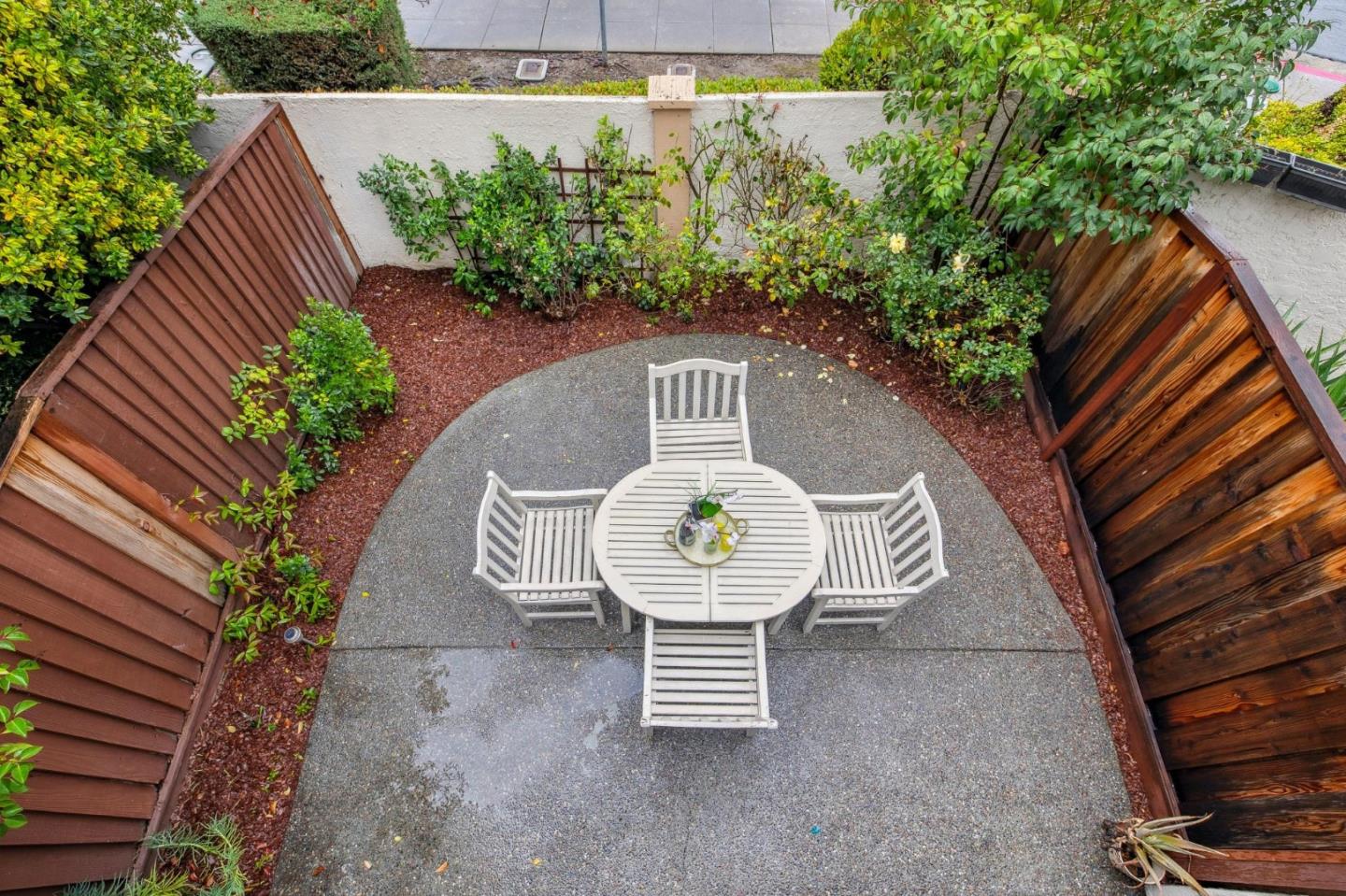 1303 Victoria Terrace Sunnyvale, CA 94087 - Photo 25 of 34