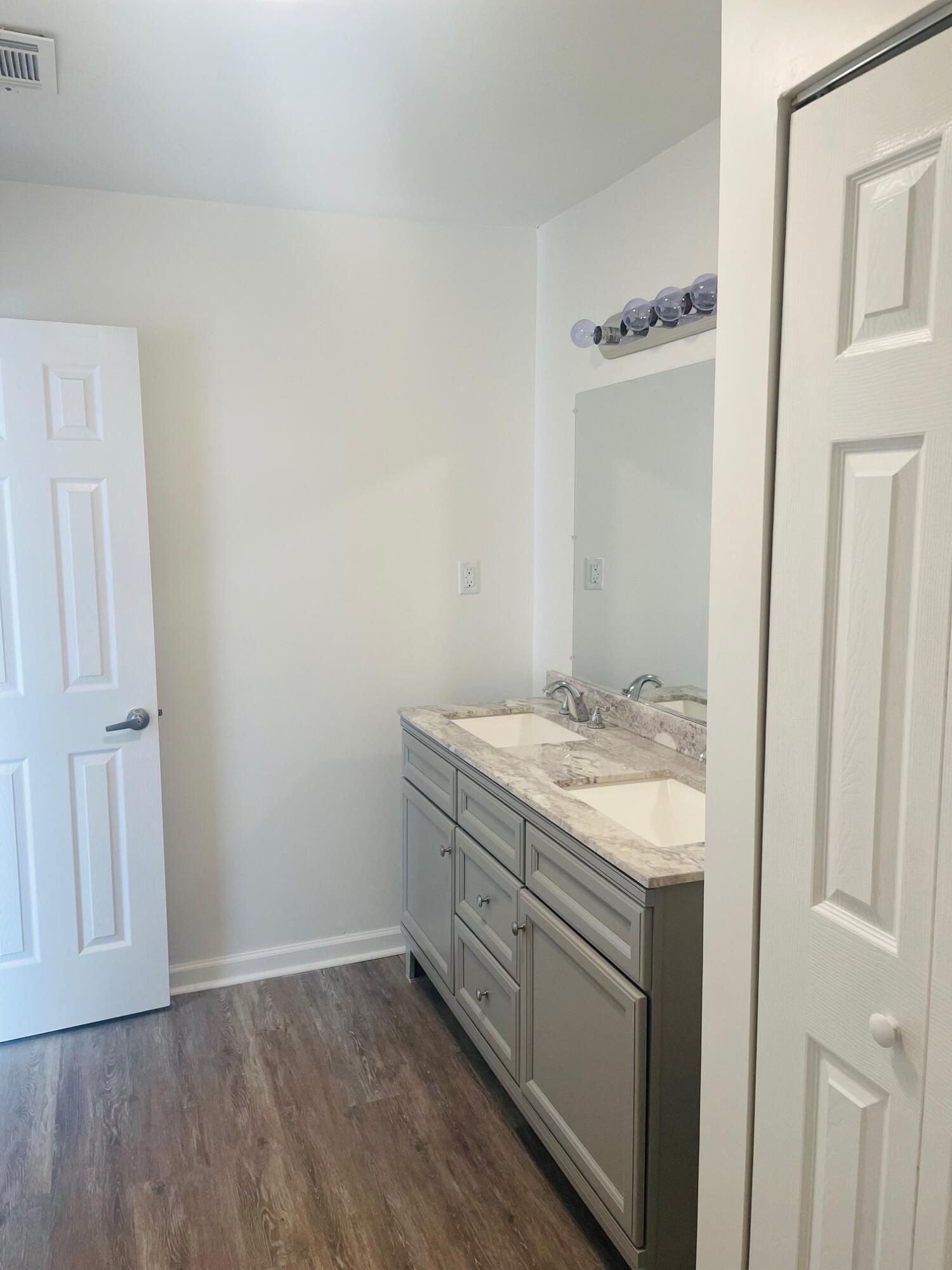 928 Courthouse Road, Unit 15 Gulfport, MS 39507 - Photo 12 of 15 full bath 2
