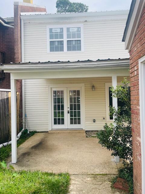 928 Courthouse Road, Unit 15 Gulfport, MS 39507 - Photo 14 of 15 backporch