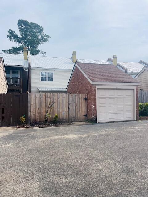 928 Courthouse Road, Unit 15 Gulfport, MS 39507 - Photo 15 of 15 single garage