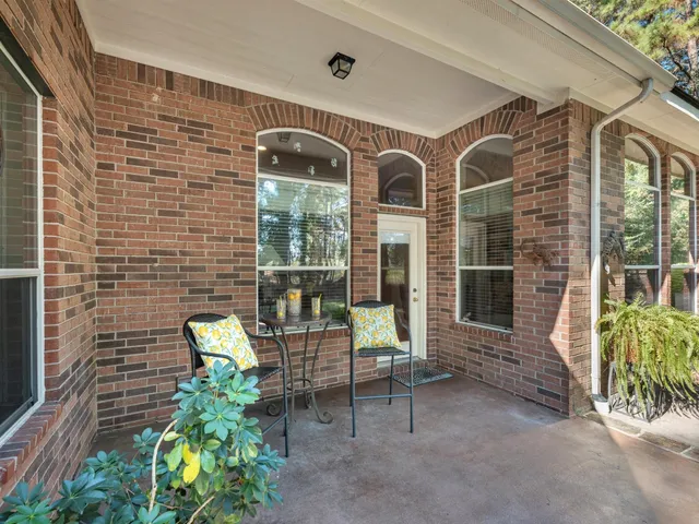 $439,900 | 20471 Bentwood Oaks Drive, Porter, TX 77365