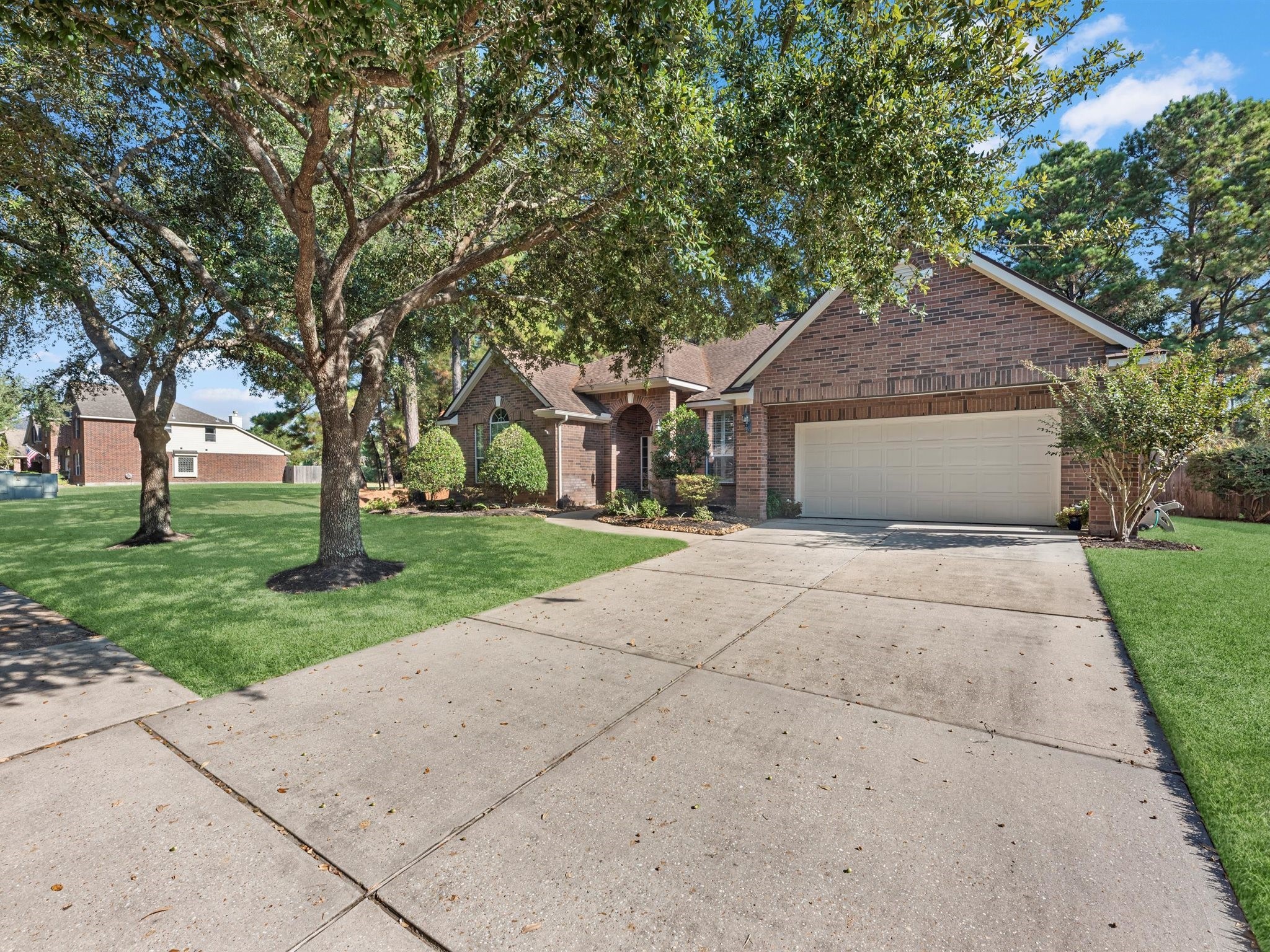 20471 Bentwood Oaks Drive Porter, TX 77365 - Photo 6 of 43