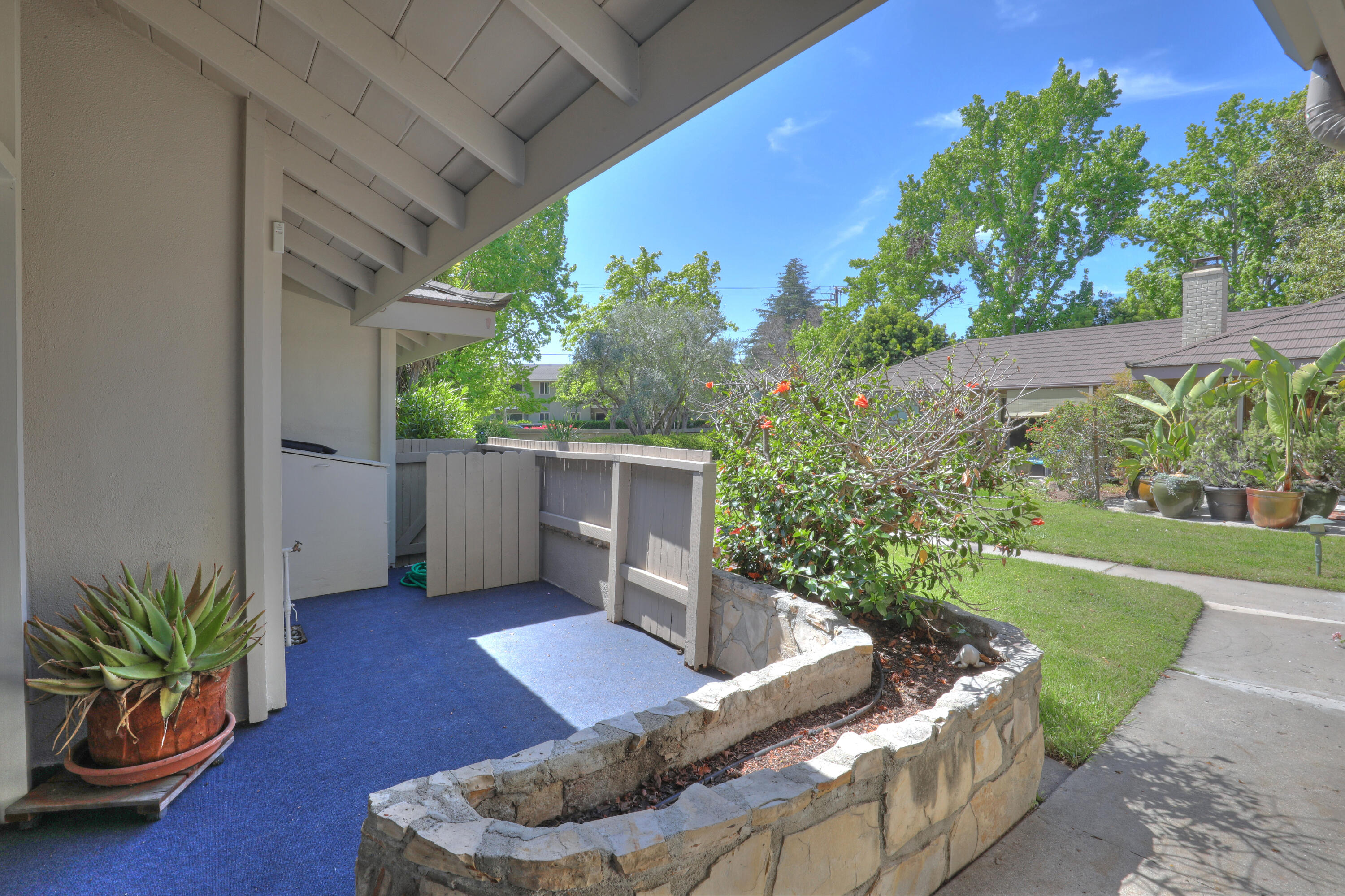 5838 Encina Road, Unit 2 Goleta, CA 93117 - Photo 18 of 29 Front Entry Patio