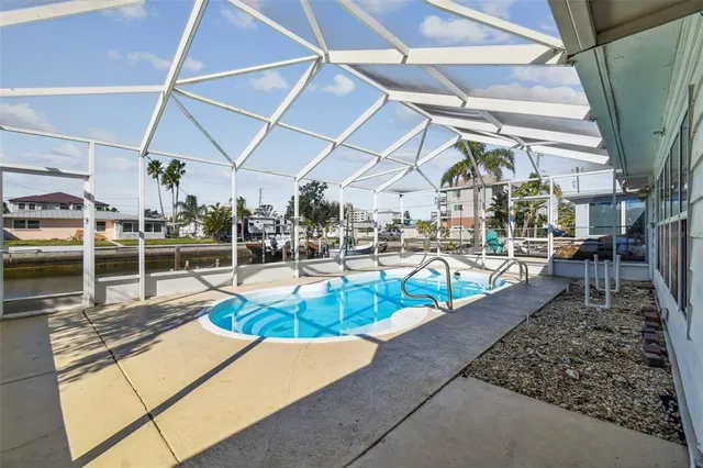 $384,000 | 13711 Allyn Drive, Hudson, FL 34667