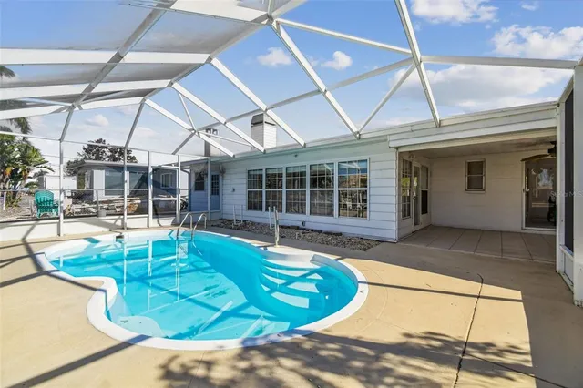 $384,000 | 13711 Allyn Drive, Hudson, FL 34667