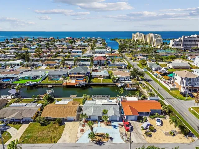 $384,000 | 13711 Allyn Drive, Hudson, FL 34667