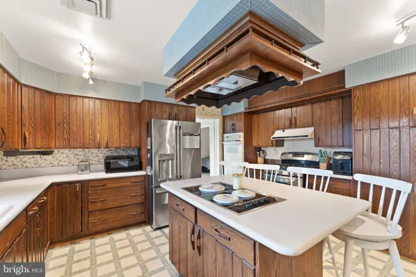 $3,900,000 | 7511 Elmores Lane, Warrenton, VA 20187